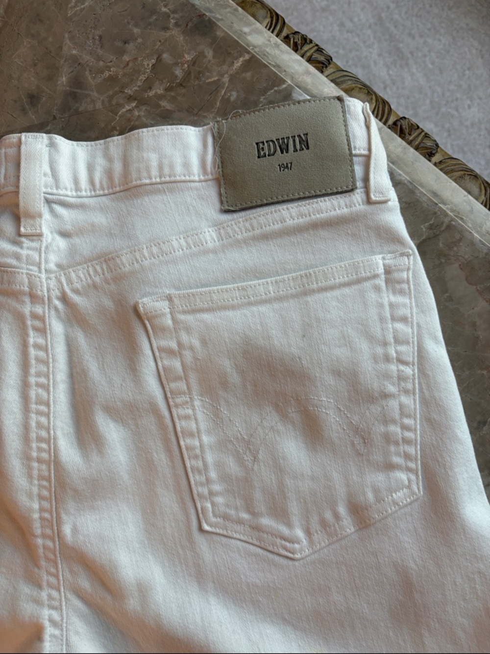 Edwin Maddox Jeans - Picture 4 of 9